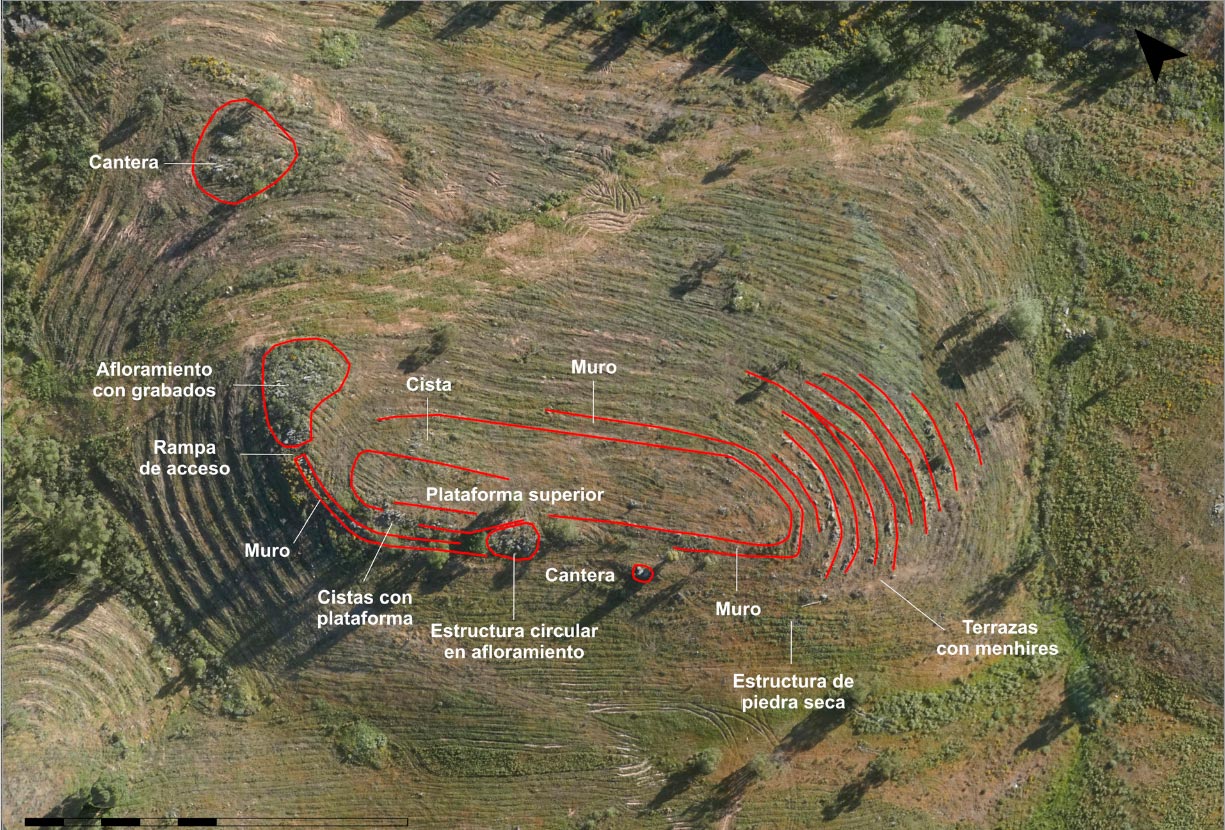 Vista aérea del conjunto megalítico localizado en la finca La Torre - La Janera - El Mundo / Junta de Andalucía