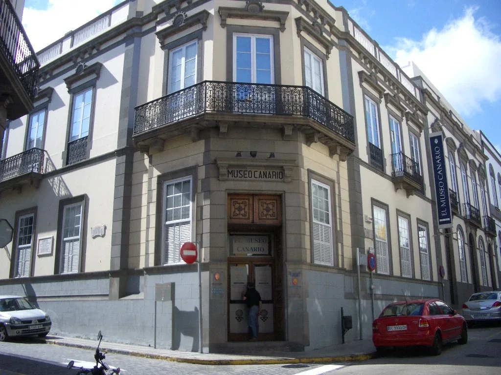 Fachada de El Museo Canario, en Las Palmas de Gran Canaria
