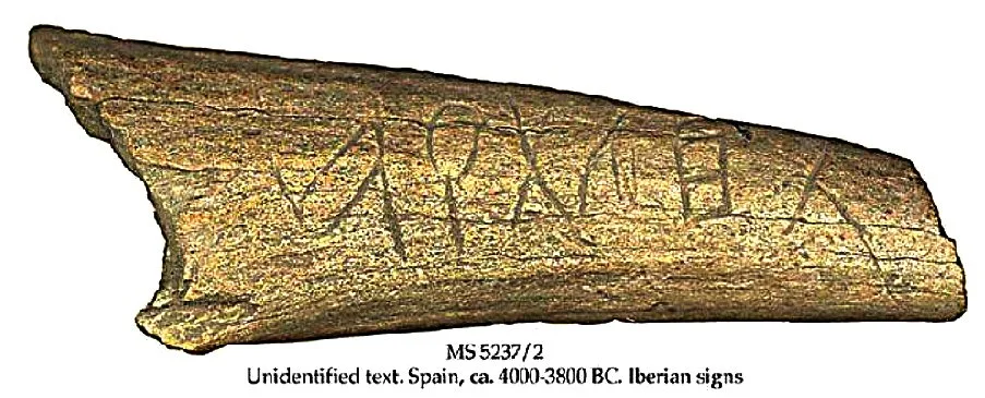 Inscripción sobre hueso en caracteres de tipo Tartesia o Meridional transcrita como "ATHAL-TARTE" ¿Atlántida-Tartessos? por Díaz-Montexano, desciframiento reconocido por el  Instituto Noruego de Paleografía y Filología Histórica y expuesto actualmente en la National Library de Oslo