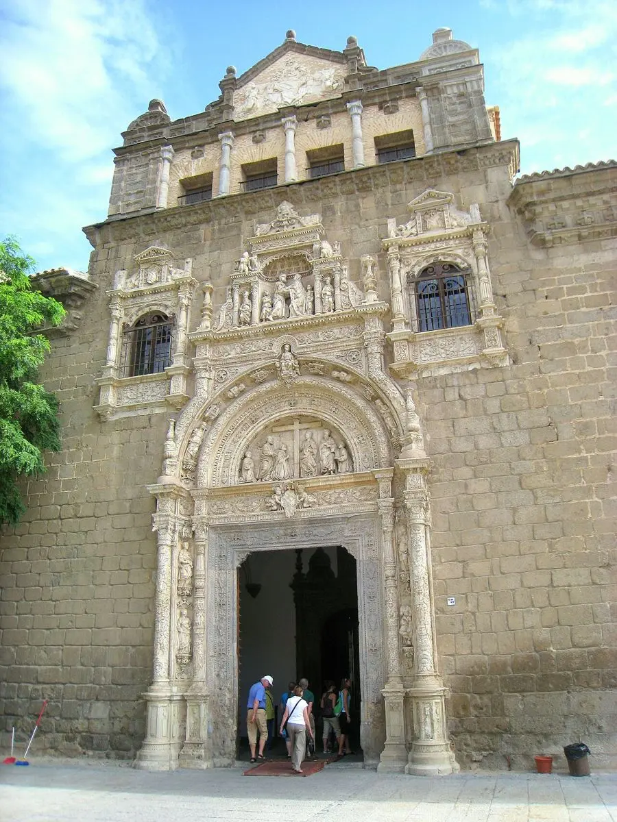 Fachada del Museo de Santa Cruz en Toledo