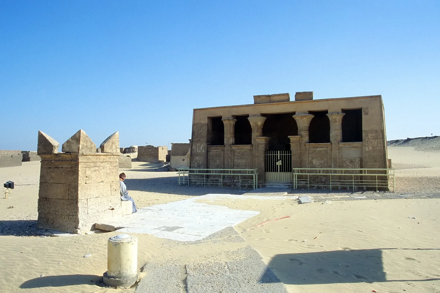 Tumba de Petosiris, en Tuna el-Gebel
