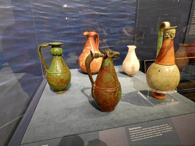 Jarras tartésicas de la necrópolis de la Joya en una exposición en Nueva York - Huelvabuenasnoticias.com