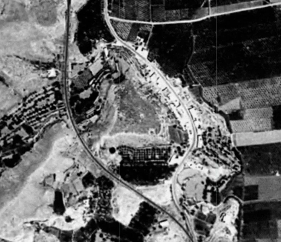 Foto aérea del Chuche y Cerro del Paredón. Vuelo americano, serie B, 1956-1957 Fuente: Geamap.com